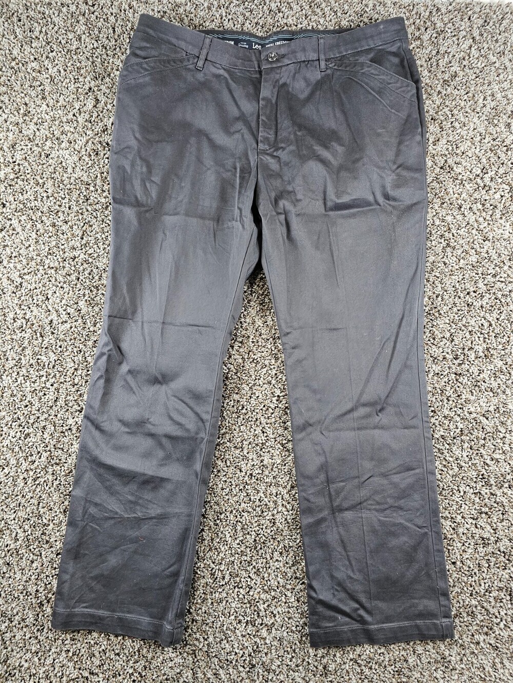 Lee Womens Sz 18 Flat Front Dress Pants Gray Straight Leg Tummy Control